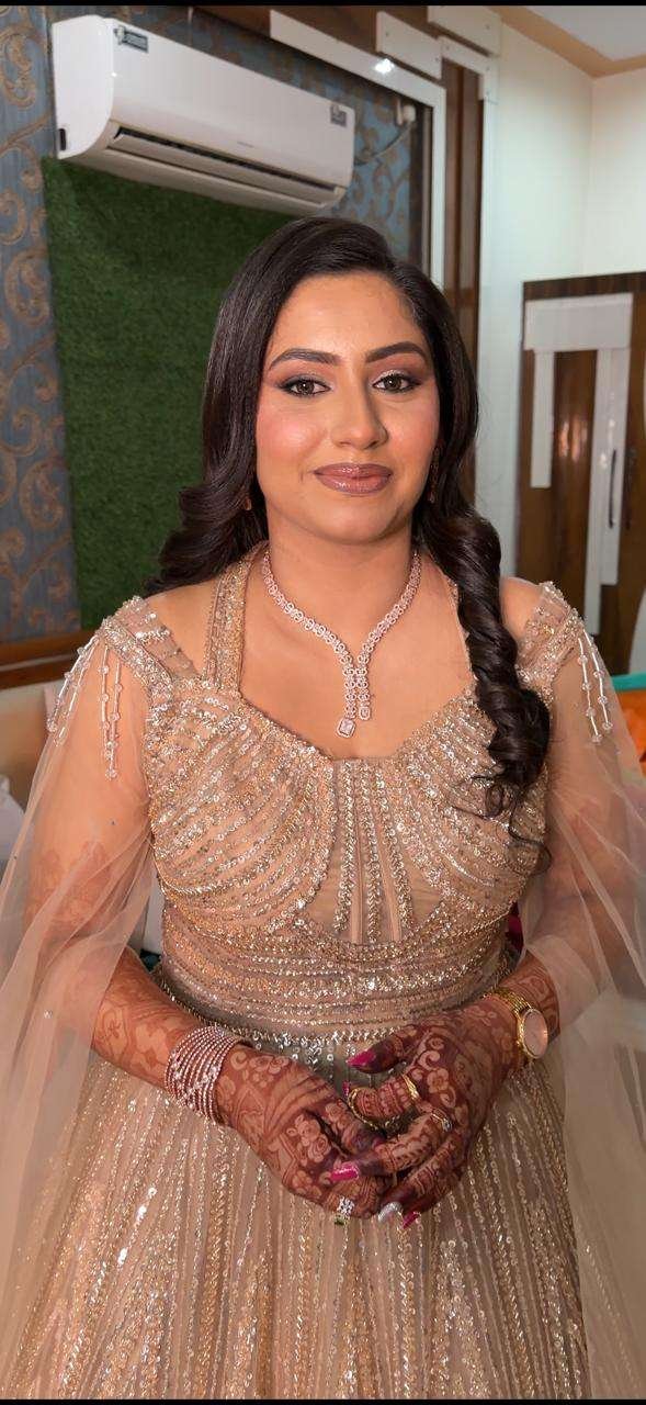 Sahil Girotra Makeup Artist portfolio