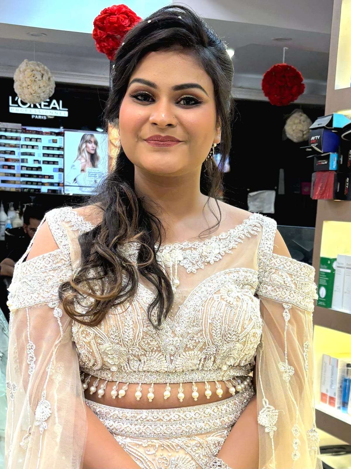 Pooja Goel Khoobsurat portfolio