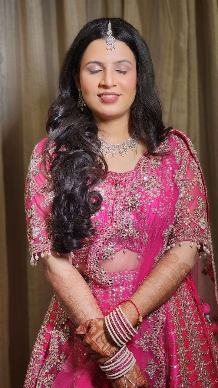 Makeup Tales By Divya Jaggi portfolio
