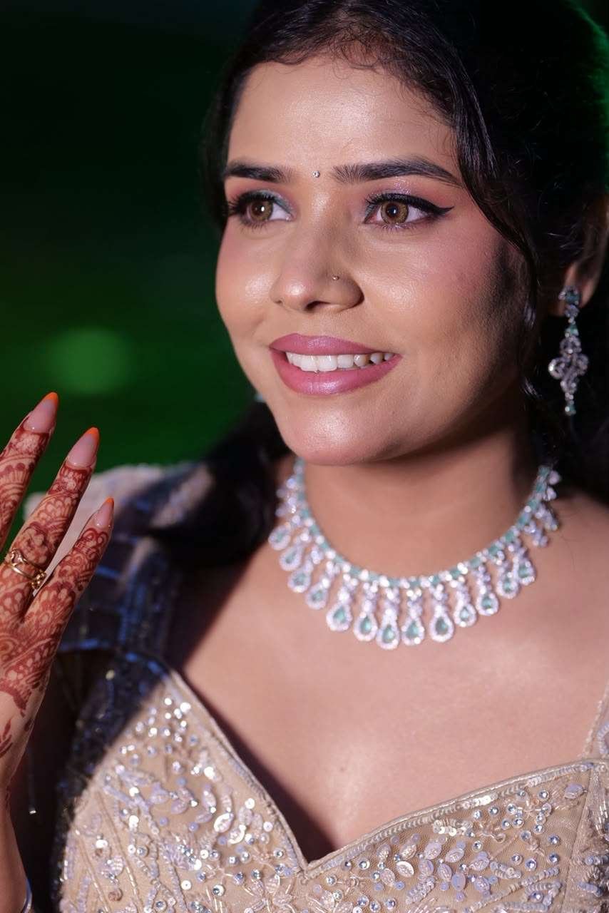 Shivani Sajwan Make up Artist portfolio