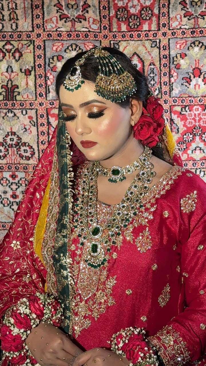 Makeovers by Minal portfolio