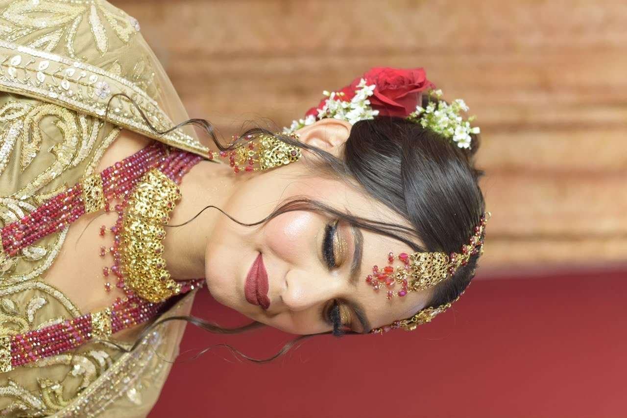 Makeovers by Minal portfolio