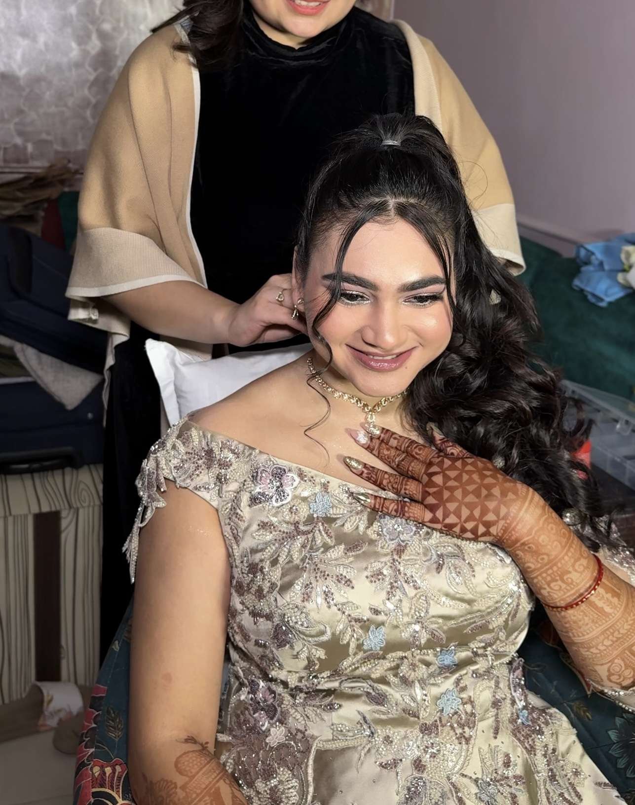 Priyanshi Kalra Makeovers portfolio