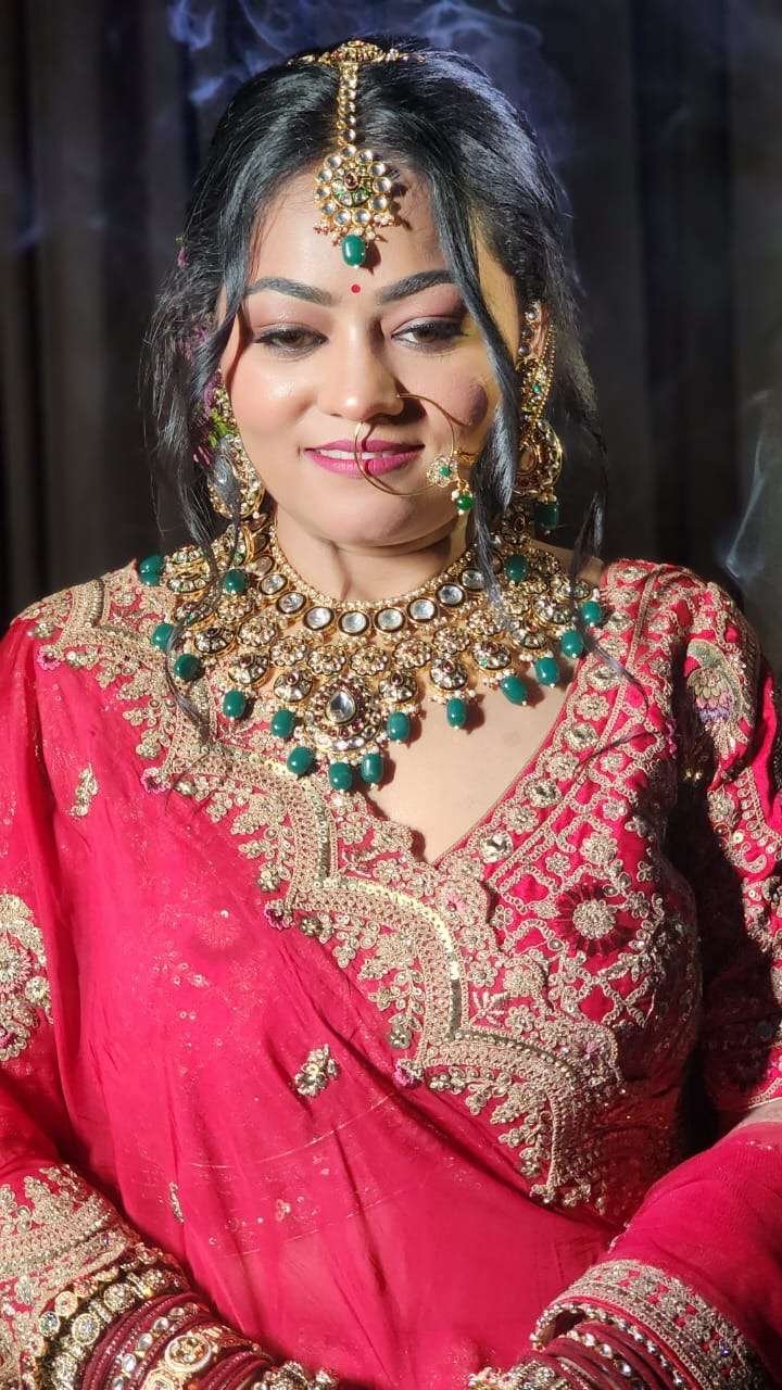Makeup Tales By Divya Jaggi portfolio