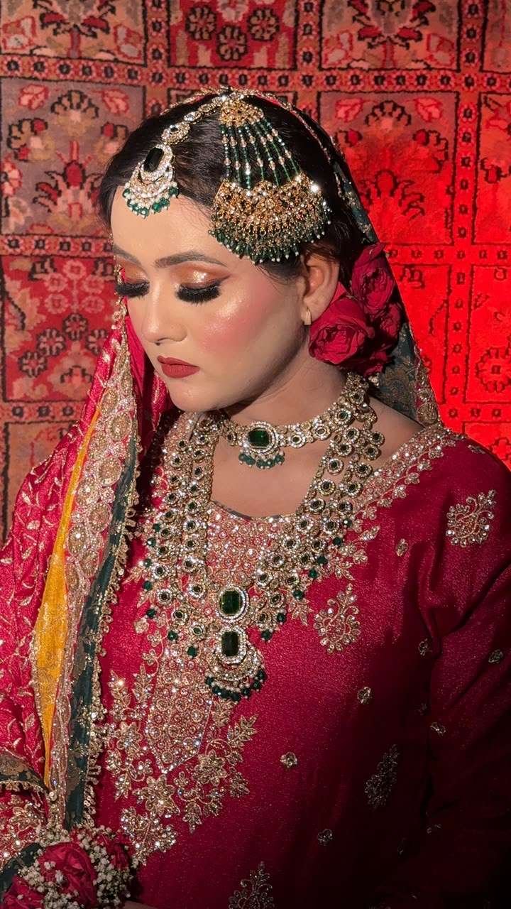 Makeovers by Minal portfolio